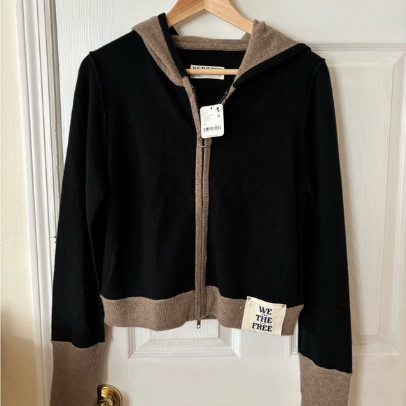 Free People We The Free Bordeaux Cashmere Hoodie sz M Black/Tan - Picture 4 of 6